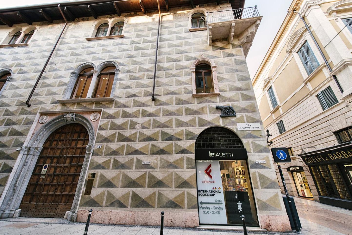 Palazzo Confalonieri Da Lisca 베로나 외부 사진